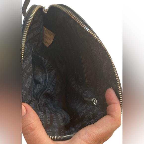 Steve Madden Black Crossbody Bag Silver Tone Hardware Structured Rectangle Purse - Picture 3 of 7